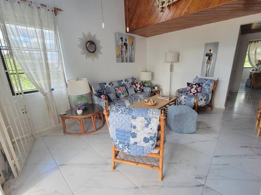 24 Maple Gardens Daire Bridgetown Dış mekan fotoğraf
